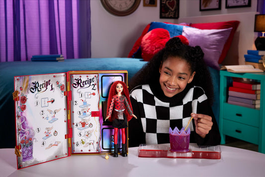Disney  descendants: The Rise Of Red  Le Livre de Sortilèges, Red